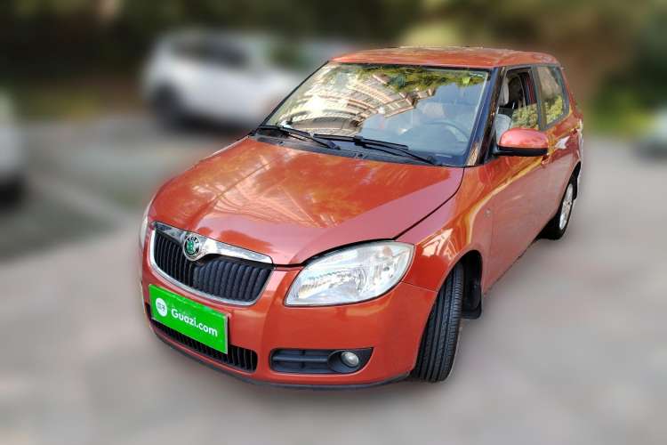 Used Skoda Fabia 2011 1.4L Manual Crystal Edition