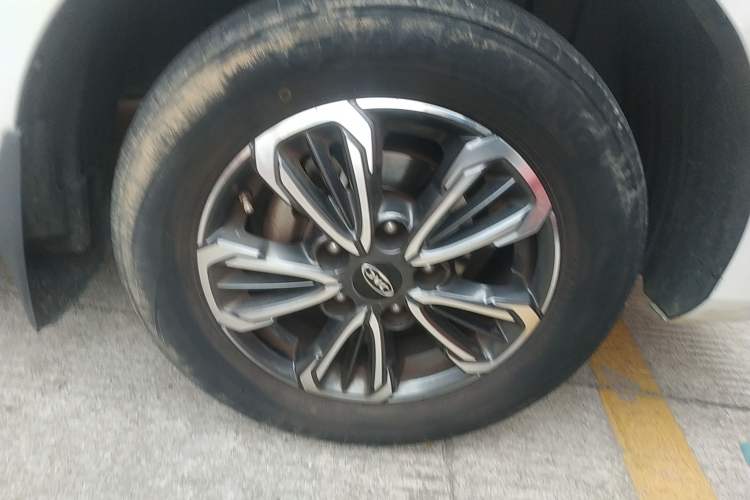 Used JAC M3 2019 IKEA Edition 1.8L Luxury Smart Model
