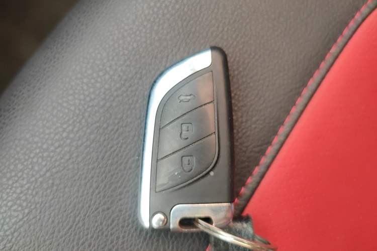 Used Lifan Auto X50 2014 1.5L Manual Luxury Model