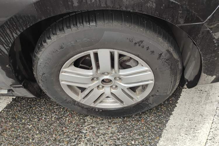 Used Mazda 8 2013 2.5L Ultimate Edition