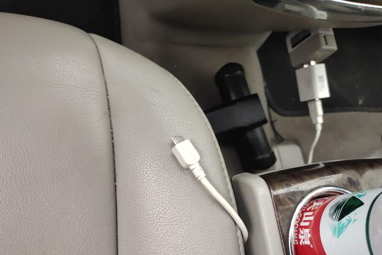 Used Mazda 8 2013 2.5L Ultimate Edition