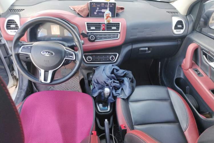 Used JAC iEV6E 2018 Upgraded iEV6E Luxury Model