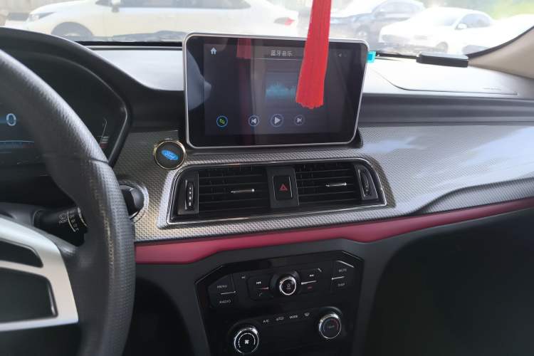 Used BAIC Weiwang M50F 2017 1.5L Standard Model