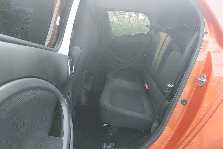 Used smart forfour 2016 1.0L 52 kW Passion Edition