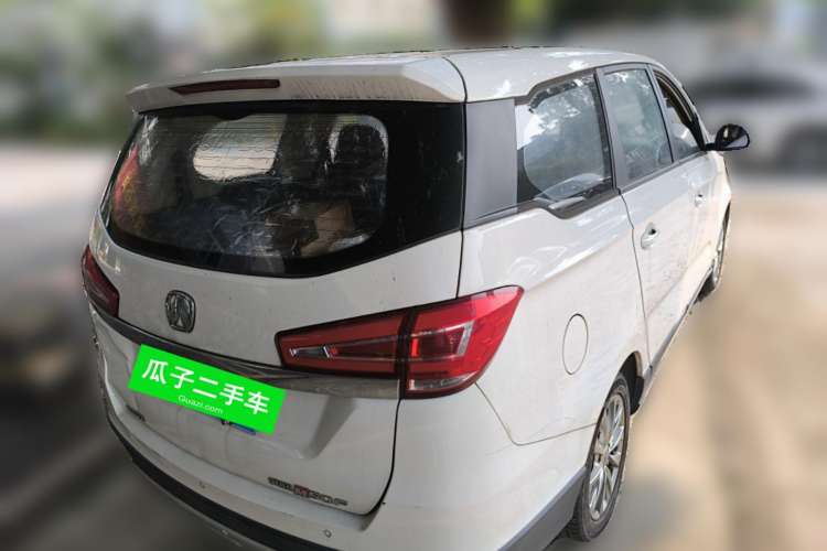 Used BAIC Weiwang M50F 2017 1.5L Standard Model