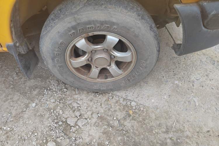 Used Dongfeng Ruichi 2013 2.4L Gasoline Two-Wheel Drive Standard Version ZG24