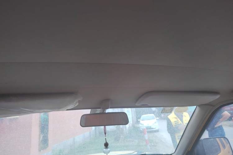 Used Dongfeng Ruichi 2013 2.4L Gasoline Two-Wheel Drive Standard Version ZG24