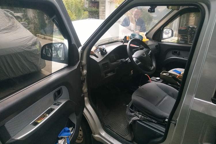 Used Wuling Rongguang EV 2020 Basic Version 7-Seater 300 km