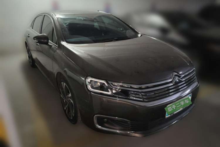 Used Citroen C6 2017 380THP Prestige Model Front Right 45 Deg