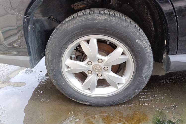 Used BYD S6 2013 Platinum Edition 2.0L Manual Elite Model