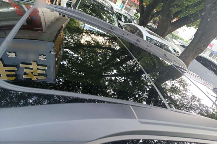 Used BYD Yuan New Energy 2018 EV360 Smart Connected Cool Model