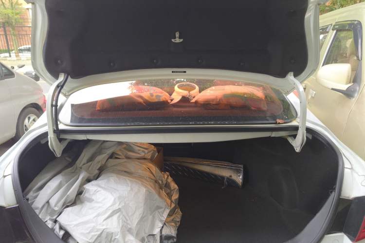 Used Lifan Auto 820 2015 1.8L Manual Luxury Model