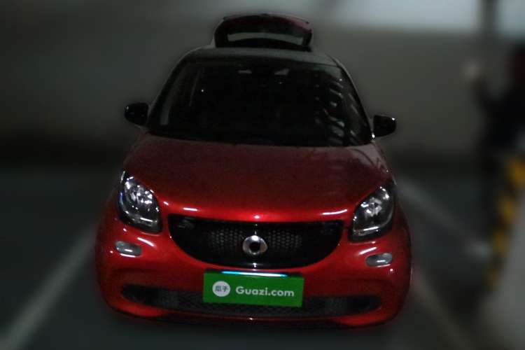 Used smart forfour 2018 0.9T 66 kW Pioneer Edition
