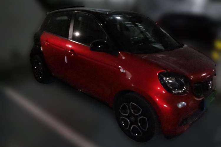 Used smart forfour 2018 0.9T 66 kW Pioneer Edition