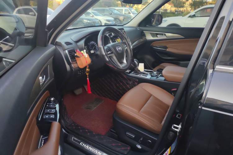 Used Changan CS95 2017 2.0T Two-Wheel Drive Zhitu Edition