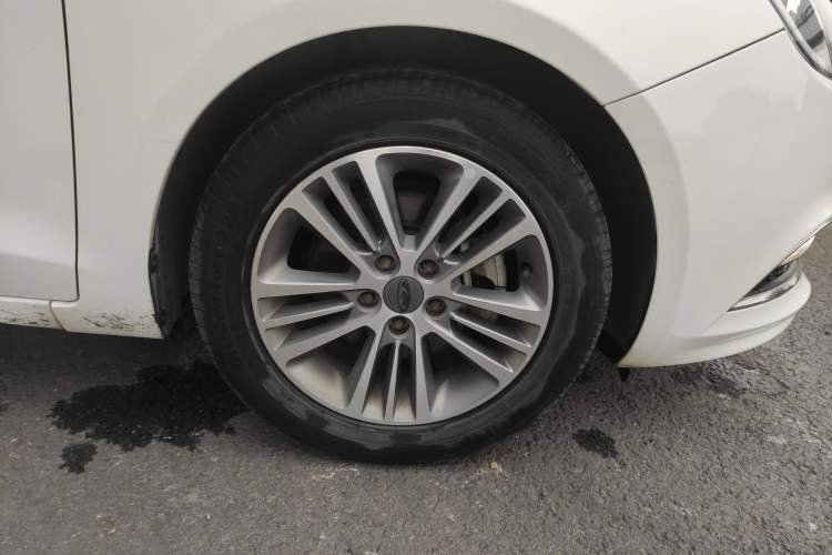 Used Chery Arrizo 7e 2016 1.6L e-Chic Edition