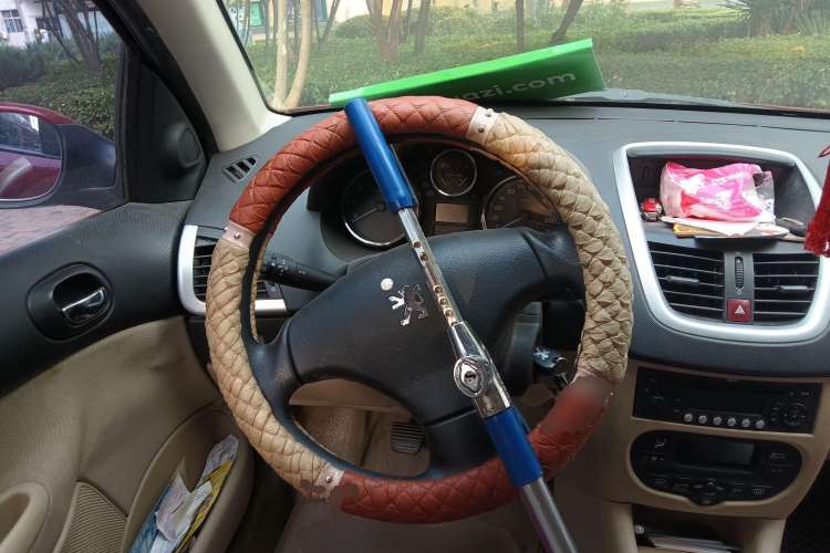 Used Peugeot 207 2010 Hatchback 1.4L Manual Prestige Edition Steering Wheel