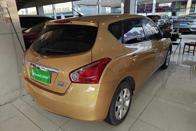 Used Nissan Tiida 2011 1.6L CVT Smart Version
