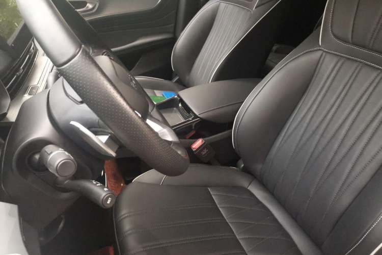 Used Roewe iMAX8 2022 400TGI Flagship Edition
