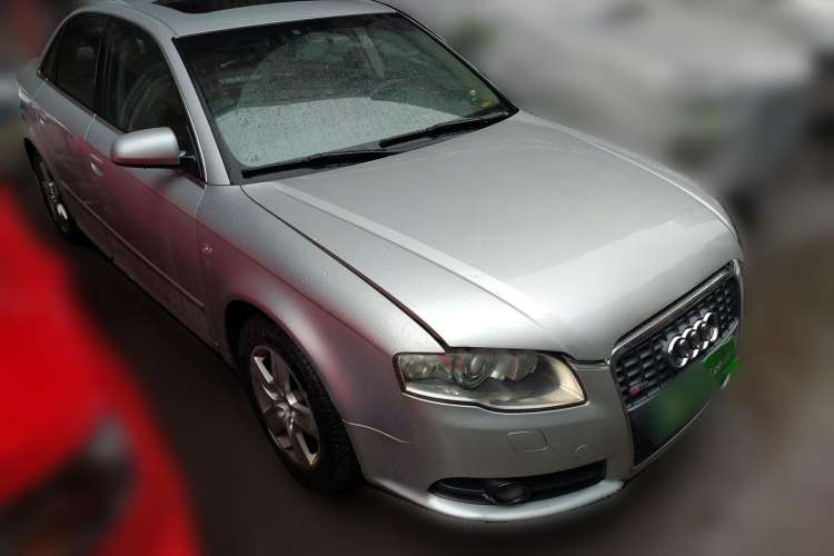Used Audi A4 2008 1.8T automatic comfort version
