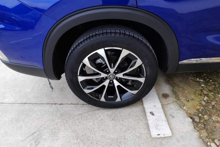 Used Changan CS85 COUPE 2019 1.5T DCT Luxury Version China VI Standard
