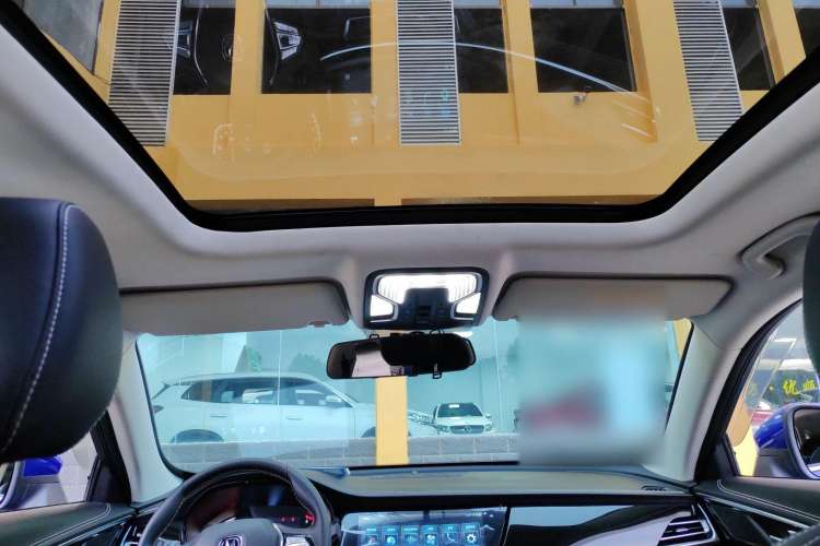 Used Changan CS85 COUPE 2019 1.5T DCT Luxury Version China VI Standard
