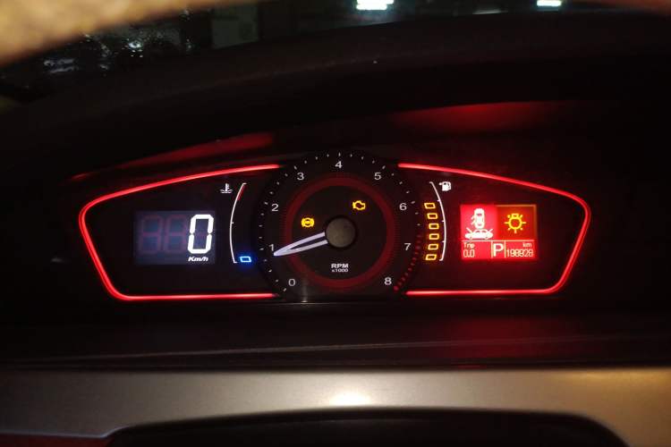 Used Roewe 550 2010 550 1.8L Automatic Expo Style Edition