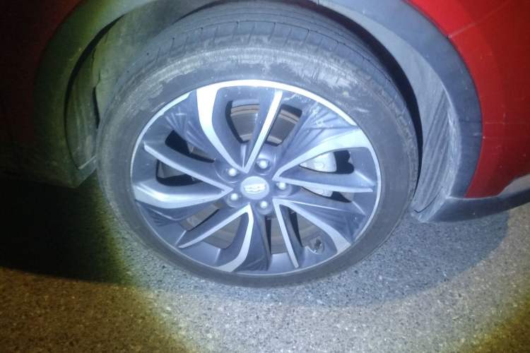 Used Geely Auto Emgrand GSe 2018 ZhenShang Model Right Front Wheel Hub