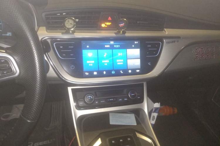 Used Geely Auto Emgrand GSe 2018 ZhenShang Model Audio And AC Panel