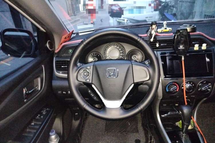 Used Honda Crider 2017 1.8L CVT Luxury Special Edition
