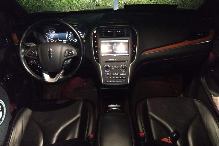 Used Lincoln MKC 2016 2.0T Four-Wheel Drive Prestige Edition
