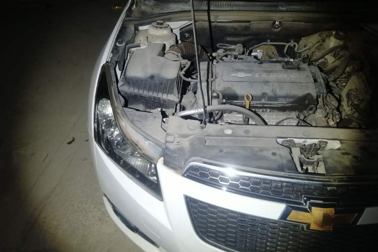 Used Chevrolet Cruze 2013 Hatchback 1.6L Manual Luxury Model