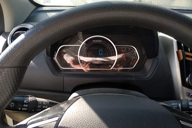 Used Haval H1 2017 Red-Label 1.5L AMT Comfort Model