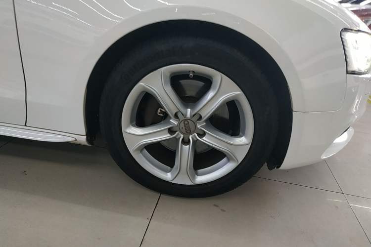 Used Audi A5 2013 Coupe 40 TFSI
