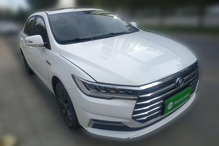 Used BYD Qin 2019 1.5L Automatic Prestige Model Front Right 45 Deg