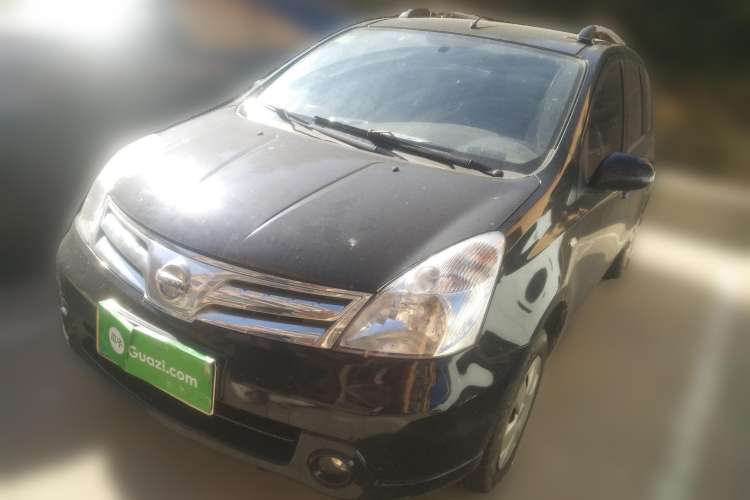 Used Nissan Livina 2010 Jingyue Edition 1.6L Manual All-Around Model