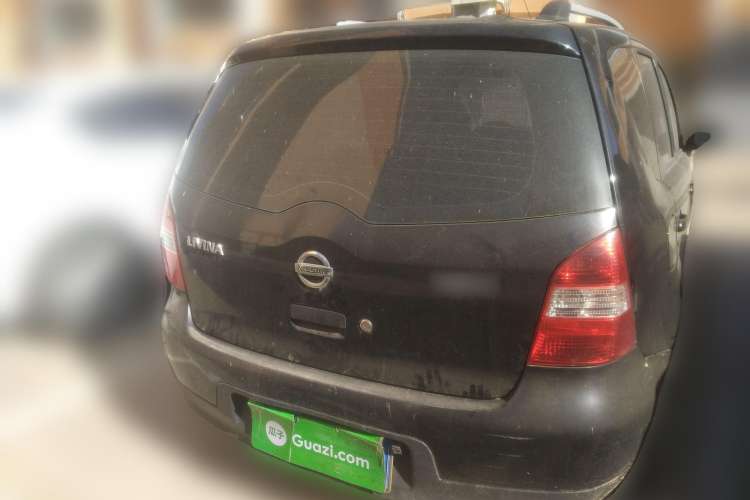 Used Nissan Livina 2010 Jingyue Edition 1.6L Manual All-Around Model
