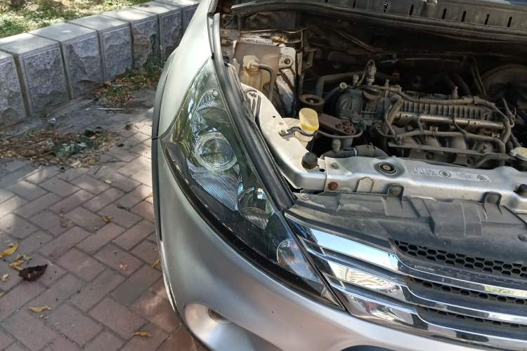 Used FORTHING Joyear SUV 2012 1.6L Luxury Model
