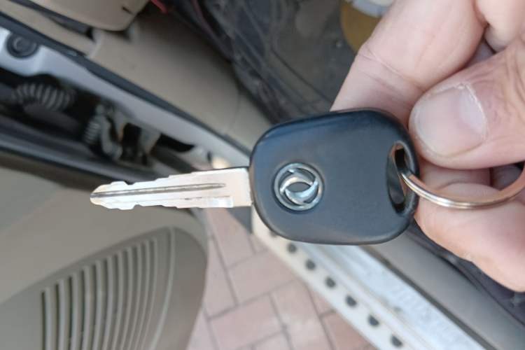 Used FORTHING Joyear SUV 2012 1.6L Luxury Model
