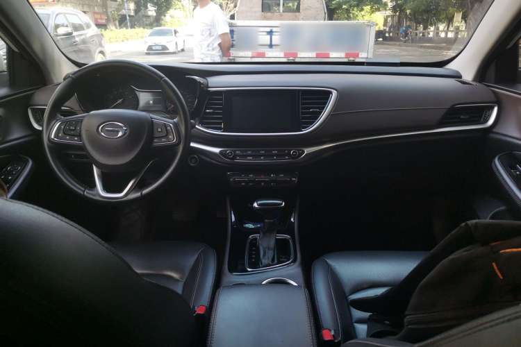 Used GAC Trumpchi GA4 2018 200T Automatic Luxury Edition Center Console