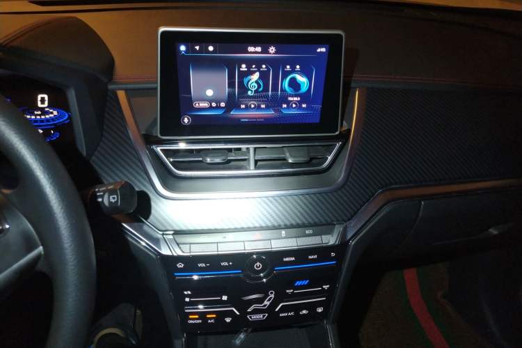 Used Venucia T60 2018 1.6L CVT Smart Edition (ISS) China VI
