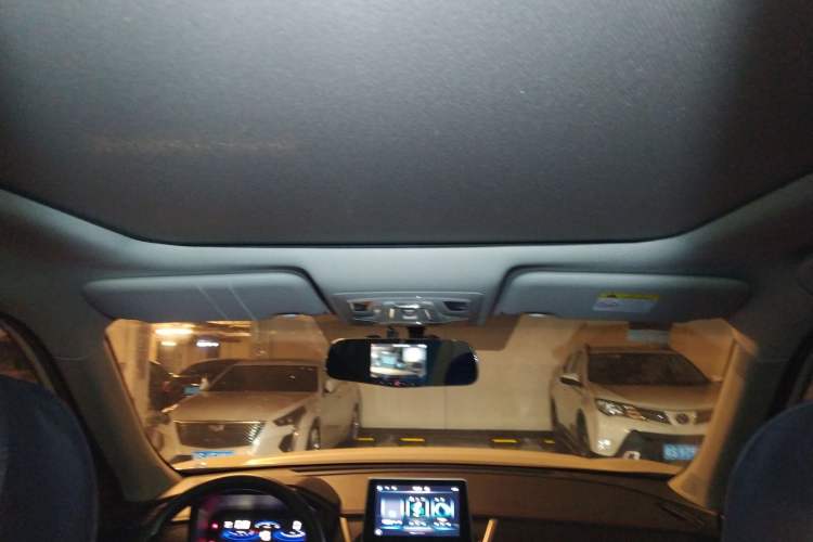 Used Venucia T60 2018 1.6L CVT Smart Edition (ISS) China VI
