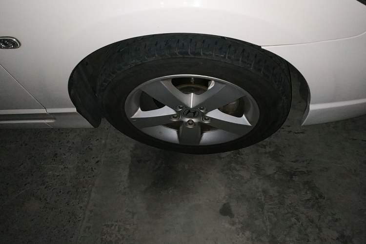 Used CIIMO CIIMO 2012 1.8L Automatic