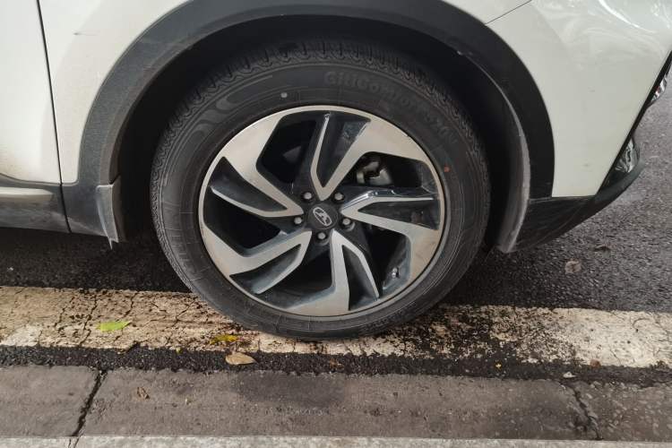 Used Cowin Xuanjie 2020 1.5L CVT Zhaо Right Front Wheel Hub