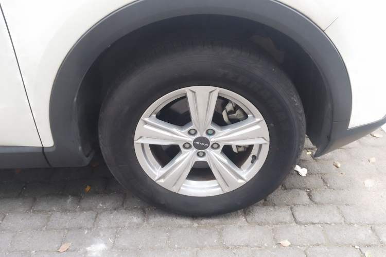 Used JETOUR X70M 2021 1.5T Manual Urban Partner 7-Seater