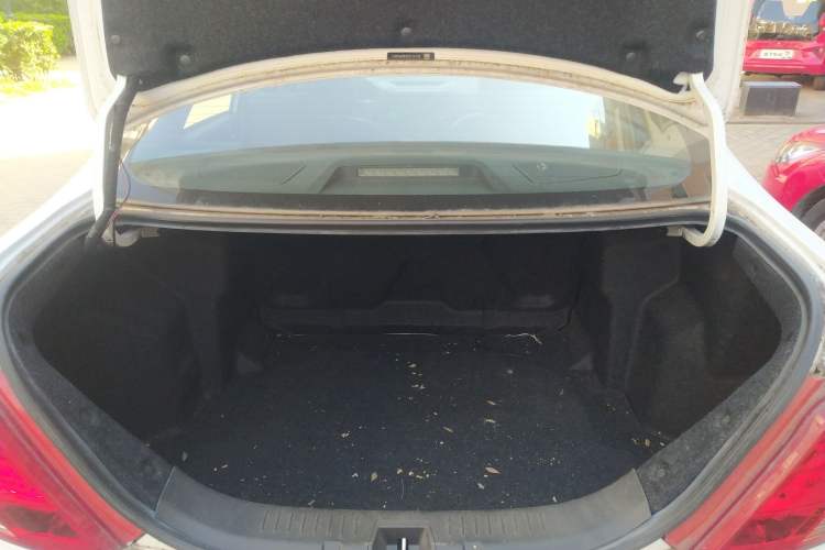 Used BYD e5 2016 300 Luxury Edition
