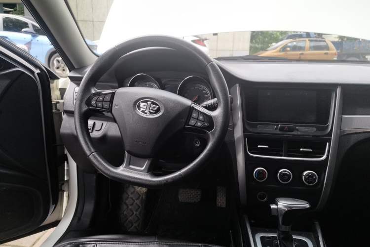 Used Bestune B30 2016 1.6L Automatic Luxury Model
