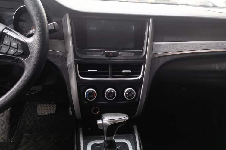 Used Bestune B30 2016 1.6L Automatic Luxury Model
