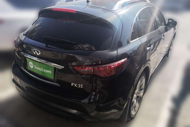 Used Infiniti FX 2010 FX35 Standard Edition
