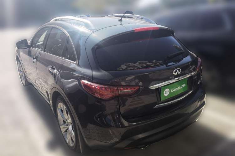 Used Infiniti FX 2010 FX35 Standard Edition
